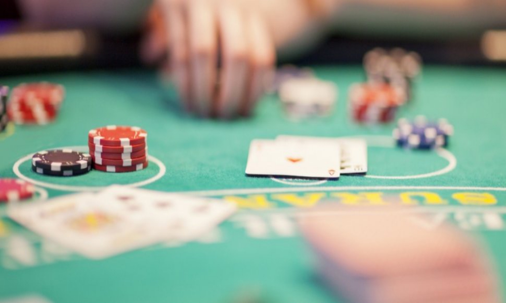 Các cấp độ suy nghĩ trong trò chơi poker phân chia thế nào?