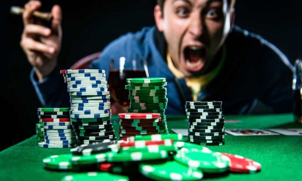 Poker Khi bạn bể bankroll