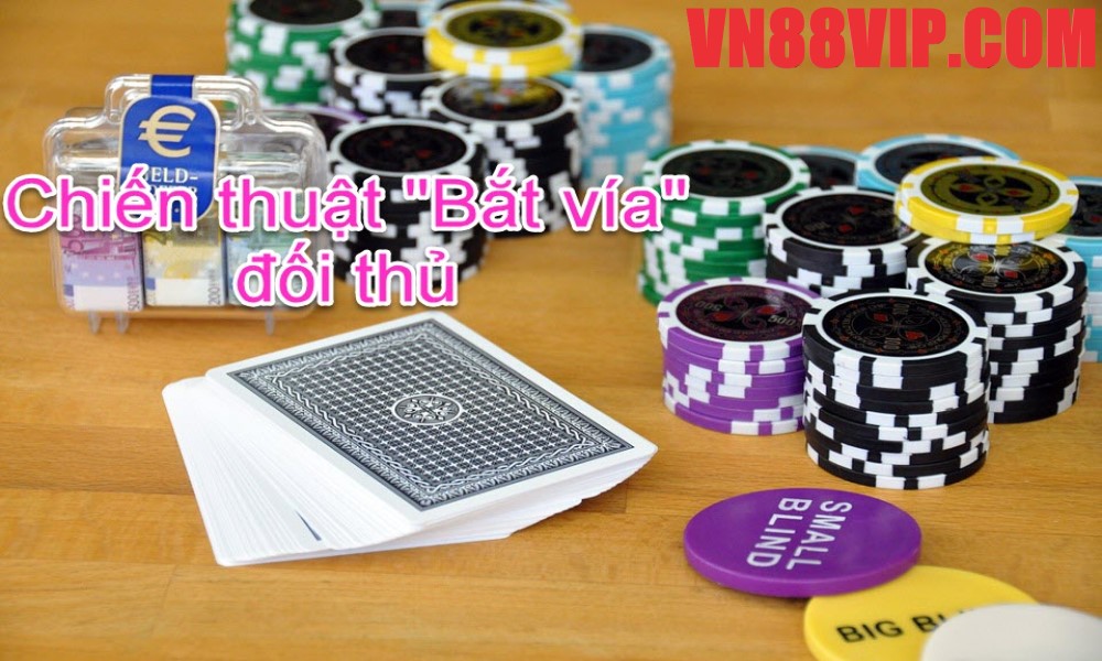 Poker: Chơi trên cơ đối thủ Làm thế nào củ hành người chơi khác